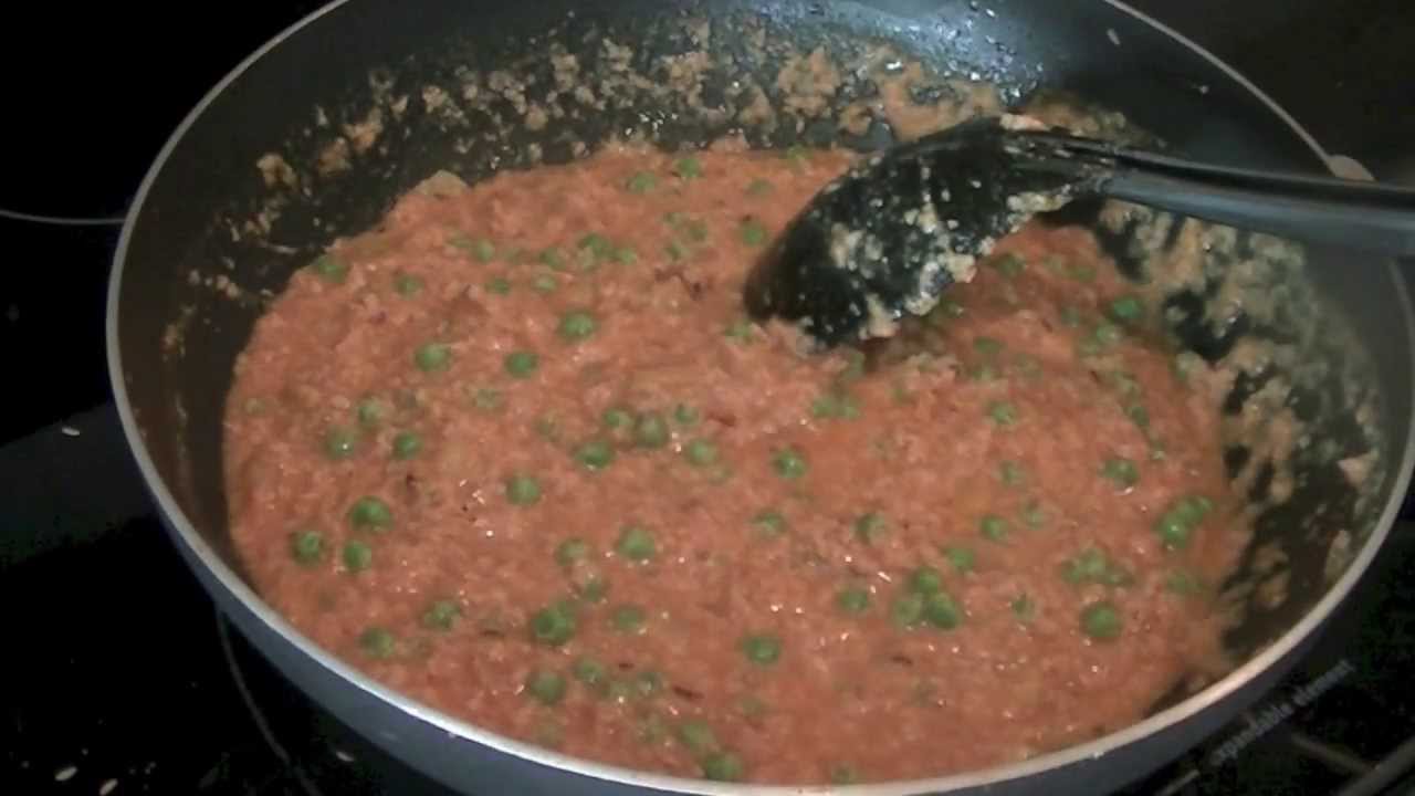 How to make Chicken Keema Matar Curry | Eat East Indian