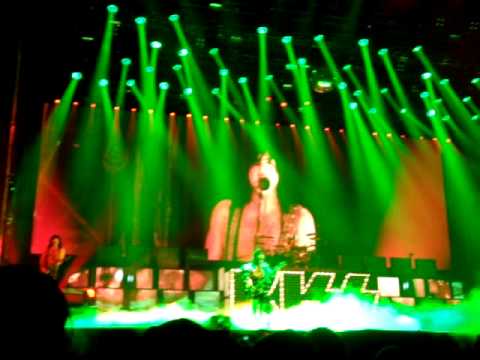 Kiss : Im An Animal (Live At Graspop Metal Meeting...