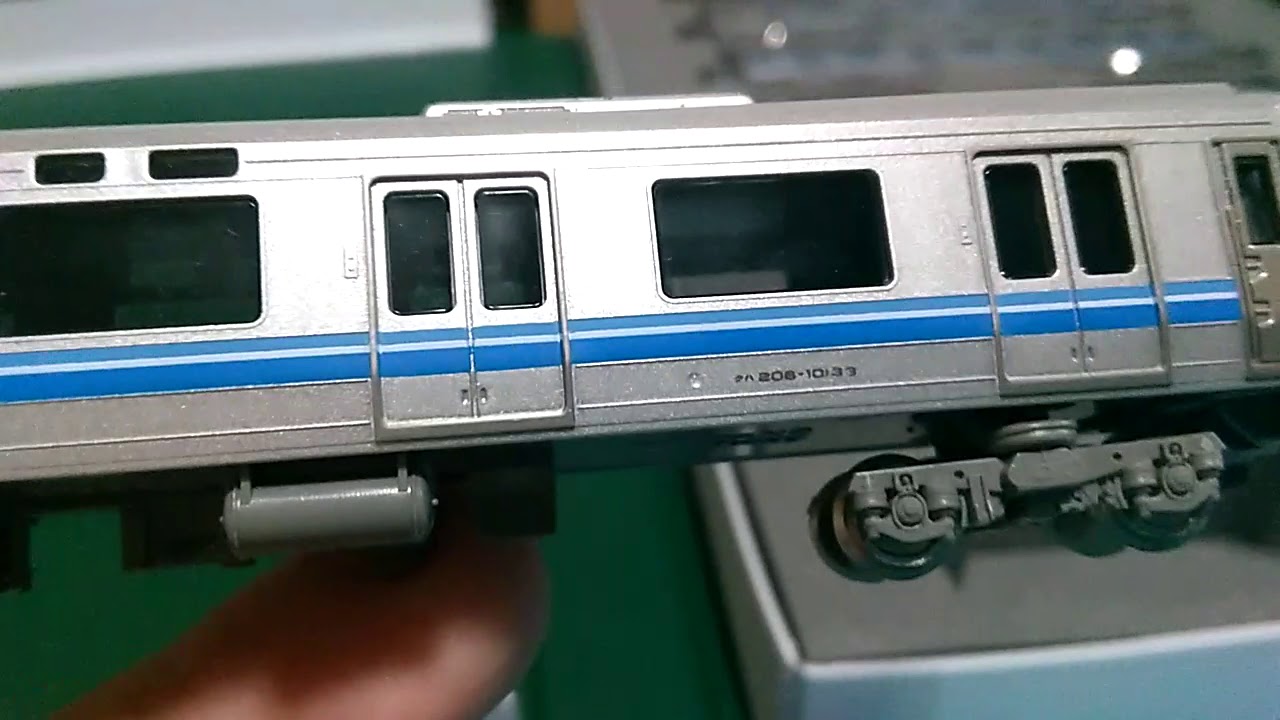 Nゲージ 中古で買った207系旧塗装の福知山線をZ16・S18化加工その①