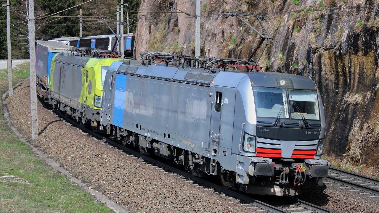 Rushhour an der Brennerbahn: Bahnverkehr in Grieß am Brenner mit Zugkreuzungen, Makro und mehr...