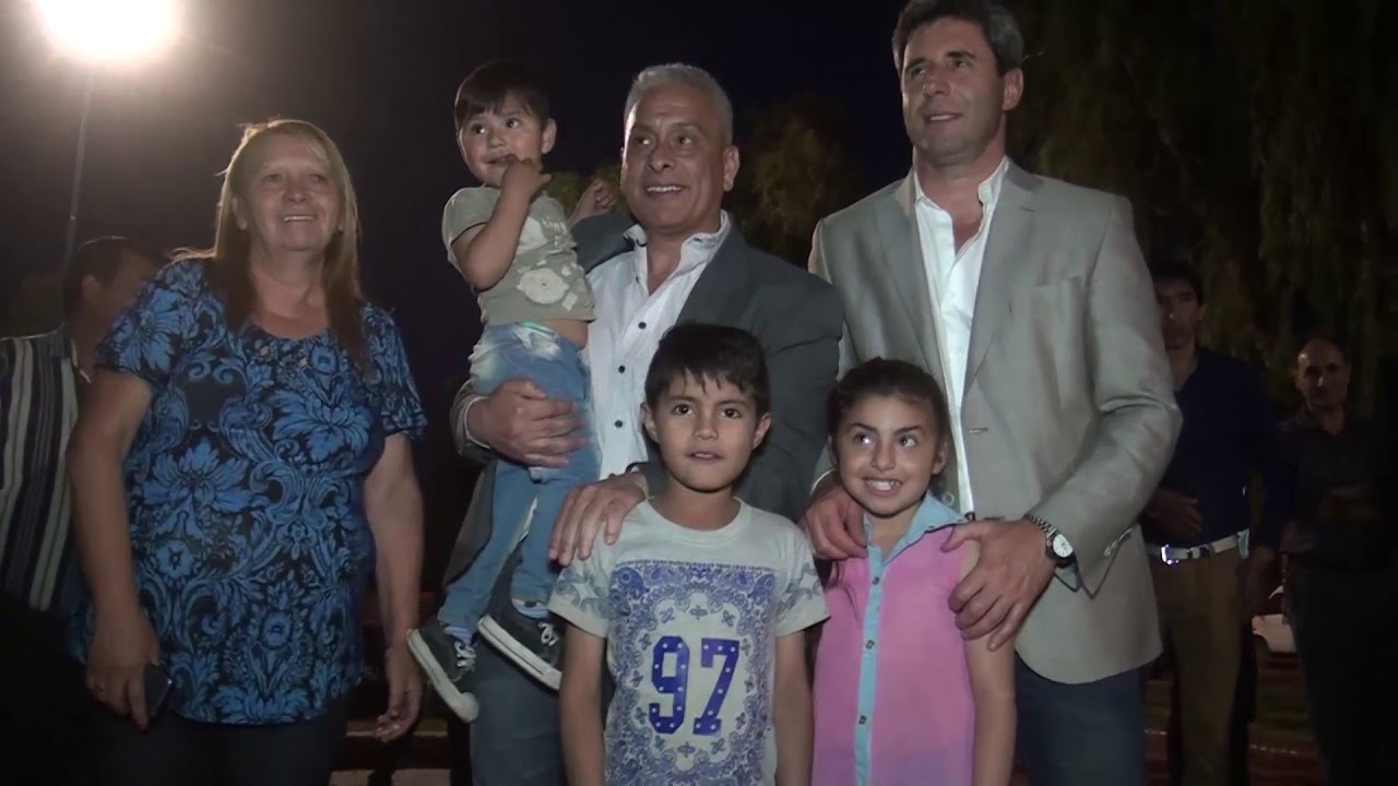 Inauguración de plaza, alumbrado público y anuncios en 25 de Mayo | 21-11-2017 san juan de luz