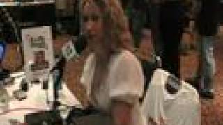 CMA Music Fest 2008: Heidi Newfield