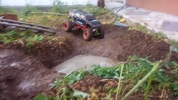HSP Rock Crawler 1/10 4WD watter test