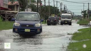 Paramaribo noord onderwater door hevige regen I SUN WEB TV I