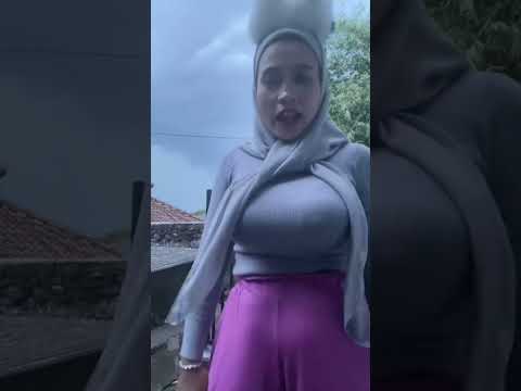 Ukhti lagi goyang #hijab #hijabstyle #shorts #gym