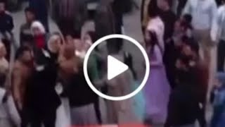 فيديو (عريس يضرب عروسته في الشارع في الإسماعيلية بسبب أخته بعد خروجها من الكوافير)