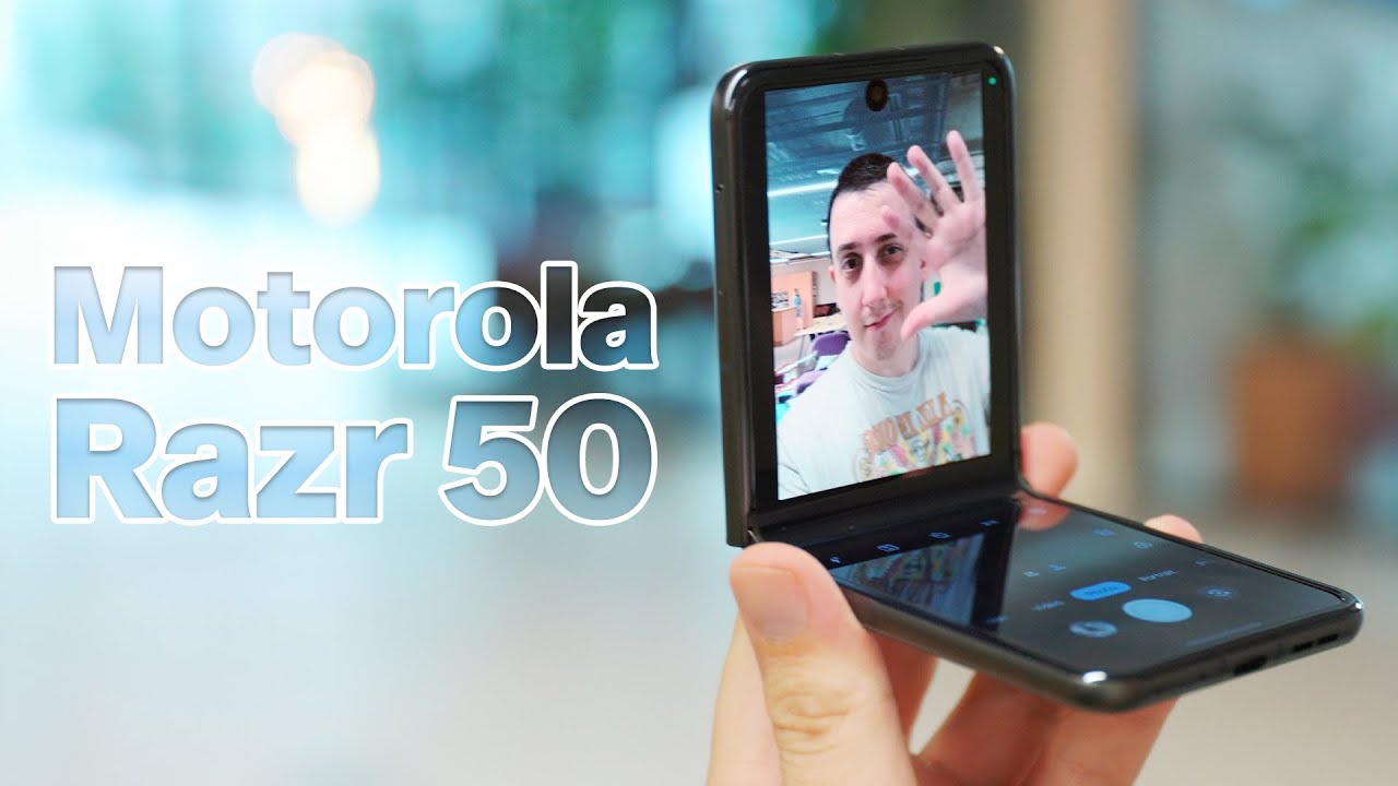 Hands-on with the Motorola Razr 50 - YouTube