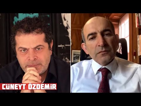 BOĞAZİÇİ'NİN TARTIŞILAN REKTÖRÜ CANLI YAYINDA ÖĞRENCİLERE NASIL EL SALLADI?