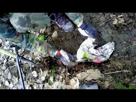 НАШЛИ ЦЫГАНСКИЙ ТАЙНИК В ЛЕСУ