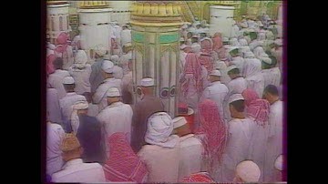 تلاوة قديمة للشيخ الحذيفي من سورة البقرة في صلاة التهجد بالمسجد النبوي ليلة 30-9-1407هـ