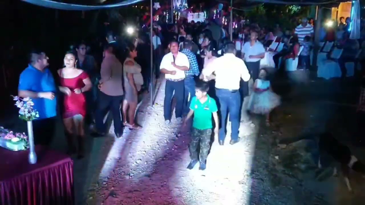 cumbia Galaxy y sus teclados