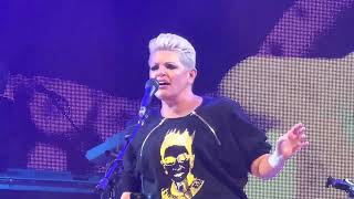 The Chicks - Tights On My Boat - St Louis, Mo - Hollywood Casino Ampitheatre 61422