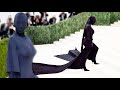 &quot;Чудо&quot; образ Ким Кардашьян на Met Gala 2021