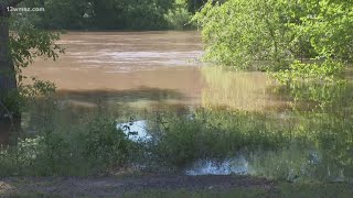 Multi-agency search on Oconee still ongoing after boat crash. What you need to know