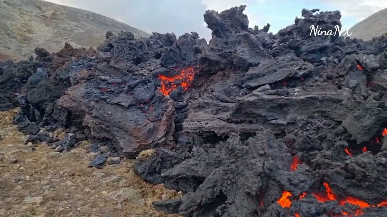 Live Lava