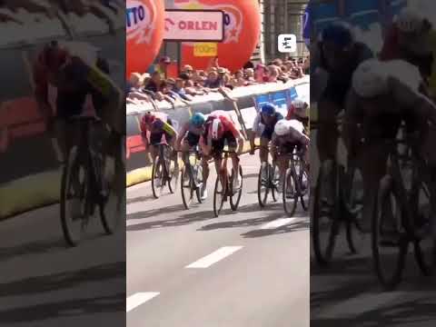 🚴🏻 Olav Kooij s’impose au sprint sur la 1e étape du Tour de Pologne devant Paul Magnier 🇫🇷 ! #shorts
