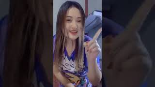 Cewek Tembem Main Di Tik Tok