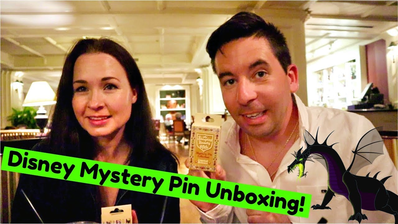 DISNEY PIN UNBOXING & BOARDWALK RESORT CRAWL (Collab w/ DisneyKittee)