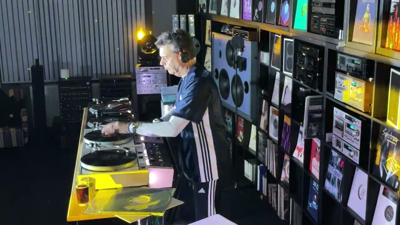 Funk between the years 2025 Studio 54 Party warmup