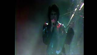 Queen - We Will Rock You Fast Live Version (5.1)