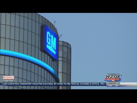 GM cutting staff, closing 5 plants GM cutting staff, closing 5 plants