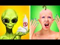 CHICA MALA VS EL ALIEN | Situaciones divertidas de amigos en la escuela by La La Amigos