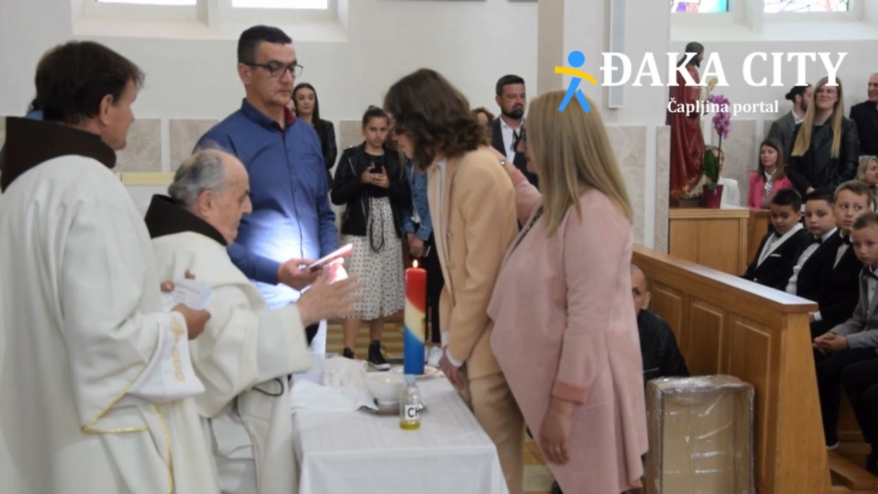 Prva sveta pričest i Krizma u crkvi svetog Franje Asiškog u Čapljini 2021. godine