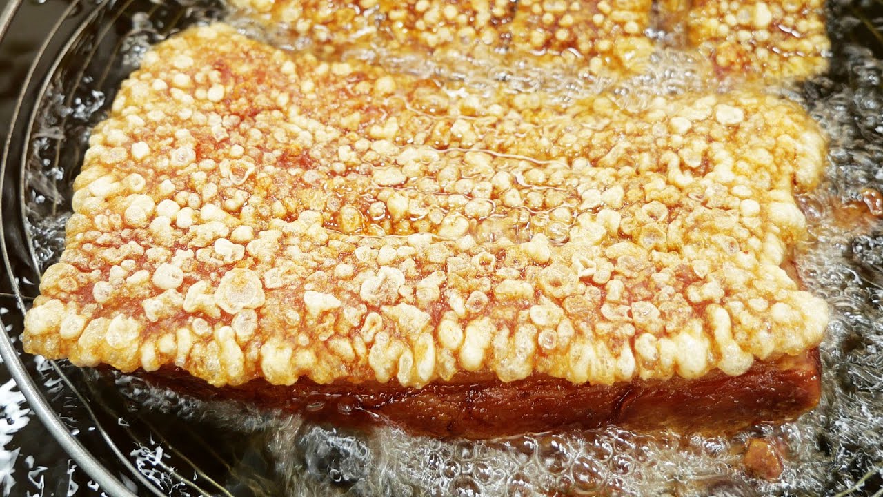 หมูกรอบ หนังพองสวย ฟูกรอบ ทำง่าย ขั้นตอนไม่ยุ่งยาก ทำตามได้เลย กรอบแน่นอน