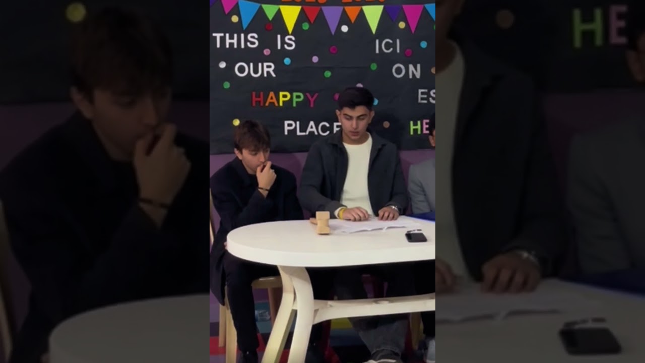 اليوم العالميّ للّغة العربيّة (عمل متواضع لإحياء هذه المناسبة)