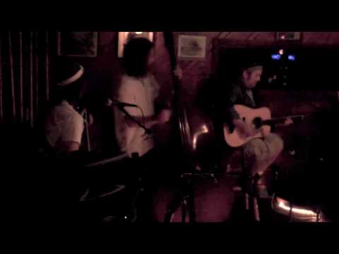 Pat Biondo, Dylan Skursky & Anthony Hannigan @ Man...