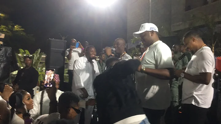 K1 ALL WHITE FEST TURN NOLLYWOOD CARNIVAL AS BDQUE STORM THE STAGE