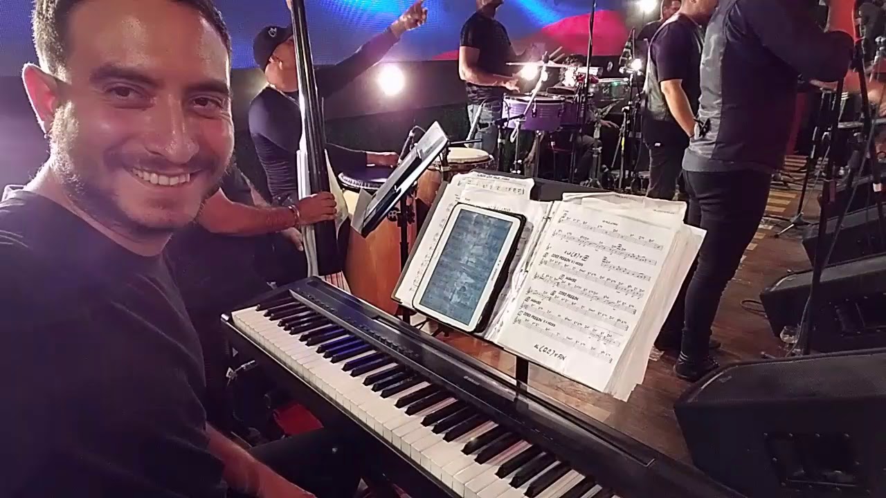 Piano Salsa en vivo Orquesta Yambao