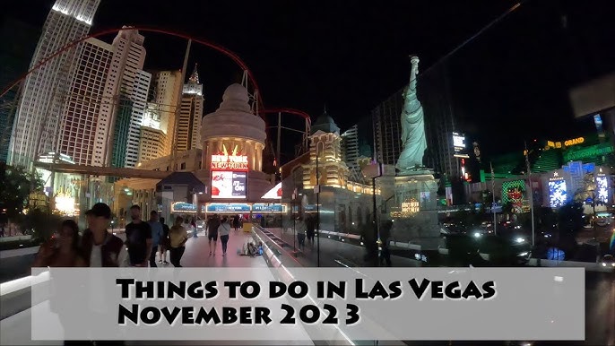 What is Thanksgiving like in LAS VEGAS? Walk the strip with me