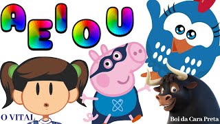 Mariana E George Pig Em Boi Da Cara Preta Ensina A E I O U Galinha Pintadinha Música Infantil