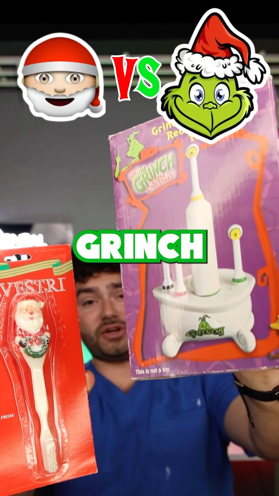 Santa vs Grinch Toothbrush !?