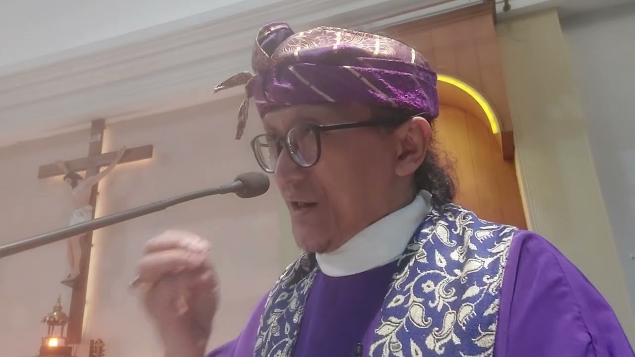 Injil dan homili Mat 21:33-43.45-46 Perumpamaan yg berisi kritikan dan nubuat yg akan dialami-NYA.