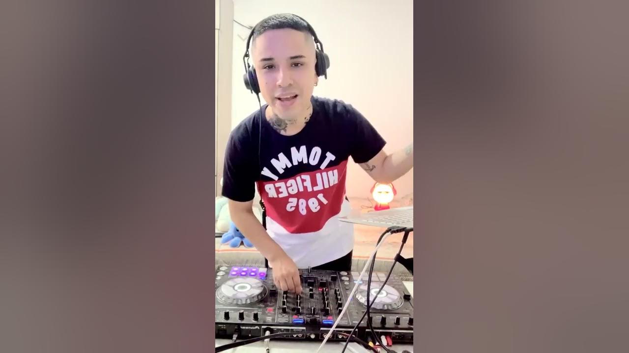 MIX AÑO NUEVO 2021 DJ Raulito (Bichota, Reloj, Dakiti, Si Me Tomo Una Cerveza, Mi Niña) YouTube