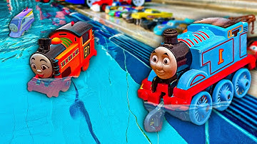 Looking for Thomas & Friends toys | Thomas The Train & Friends swimming in the pool