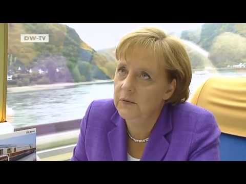 Video: Angela Merkel Netto waarde: Wiki, Getrouwd, Familie, Bruiloft, Salaris, Broers en zussen