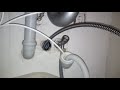 Mutfak Giderinden Su Geri Geliyor Lavabodan Dökülen Su Bulaşık Makinesi Giderinden  Çıkıyor