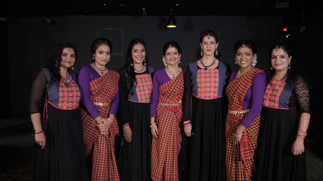 Dancing Divas-Navaratri 2021 - YouTube