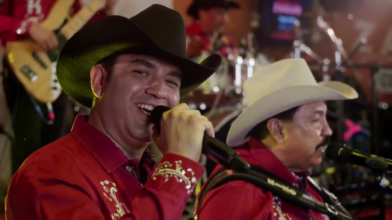 Watch Palabra de hombre - Kiko Montalvo on YouTube Watch Palabra de hombre - Kiko Montalvo on YouTube