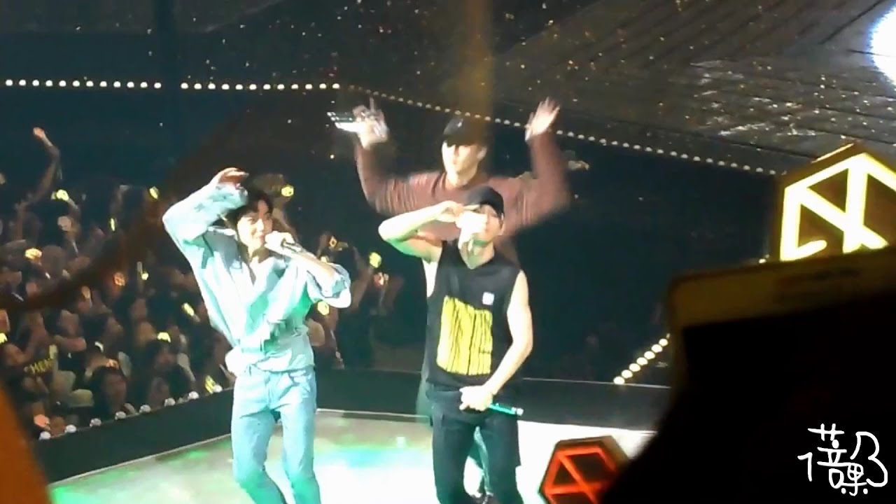 161127 The EXO’rDIUM in TAIPEI - Keep On Dancing + Let Out The Beast + Lucky