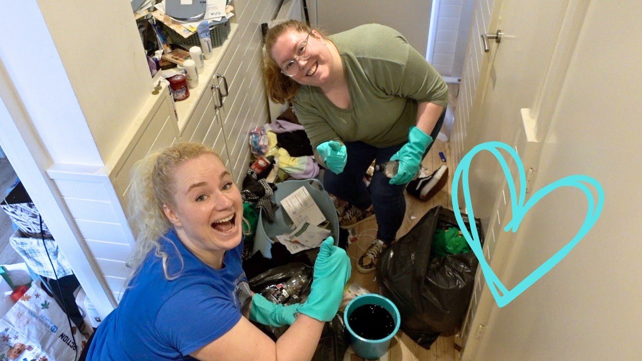 Helping a Young Woman in Crisis: Extreme FREE Clean With Me 💔