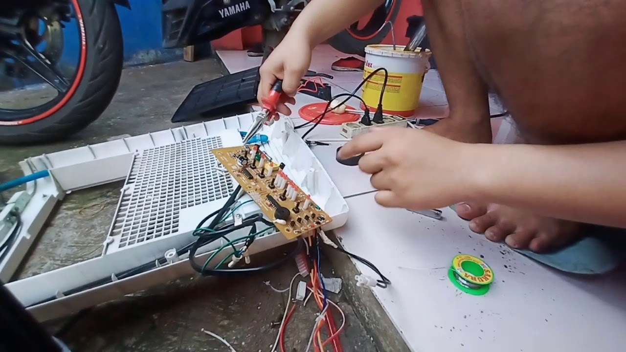 MEMPERBAIKI KIPAS ANGIN AC 