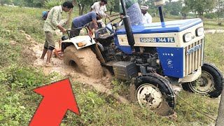 swaraj 744 FE tractor stuck in mud with heavy load | swaraj tractor | Kiramathu tractor