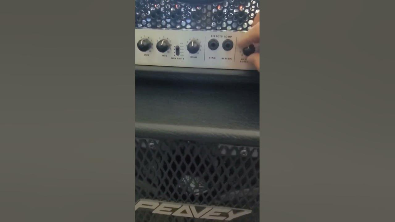 One Side Of Amplifier Buzzing