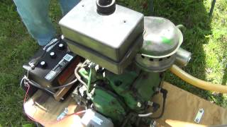 John Deere V4 engine