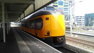 Ns Icmms 4063 En De 4238 Vertrekken Uit Leiden Centraal