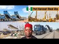 Even under the rain work never stopped at Port Harcourt road Aba,Govt Alex Otti showing full working